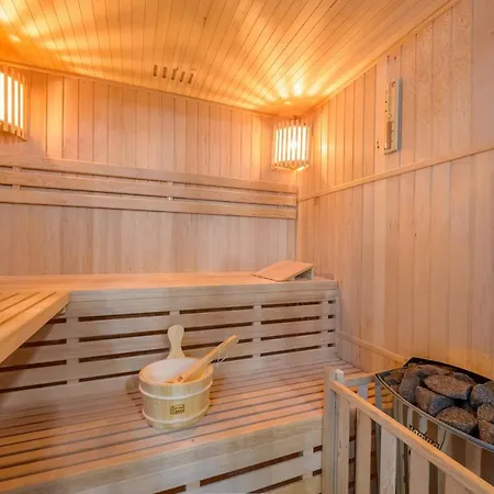 Kaja Medical & Resort 3*